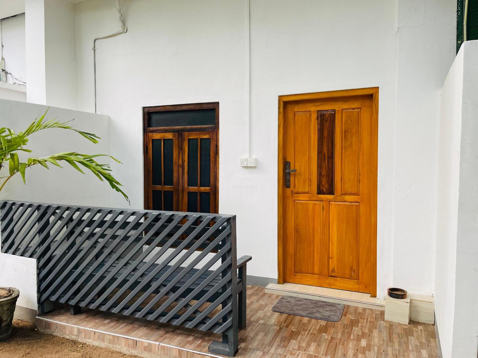 Zimbay Guest House Arugam Bay Exterior photo