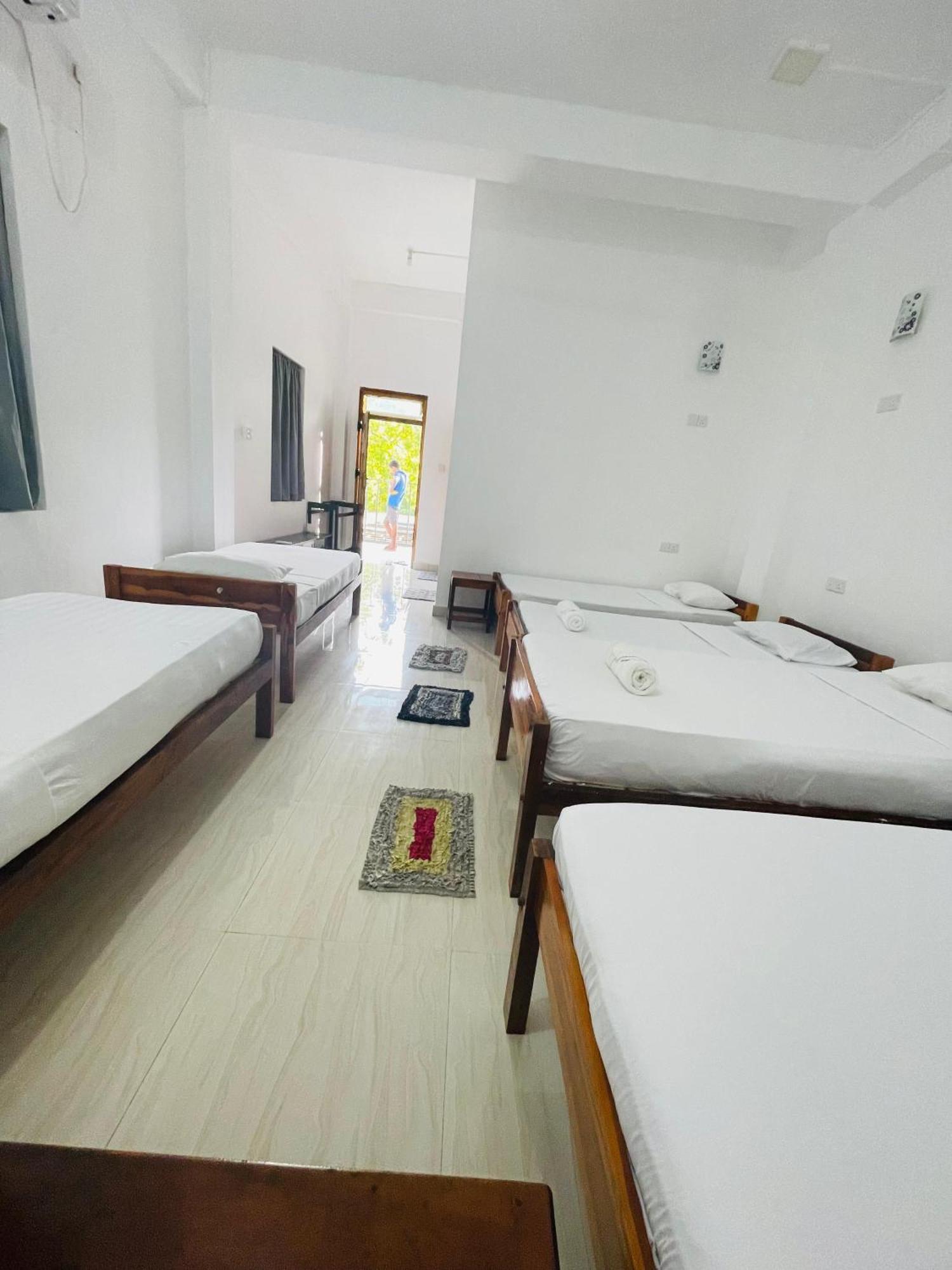 Zimbay Guest House Arugam Bay Exterior photo